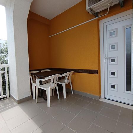 Studio Apartmani Marinella Baška Voda Cameră foto